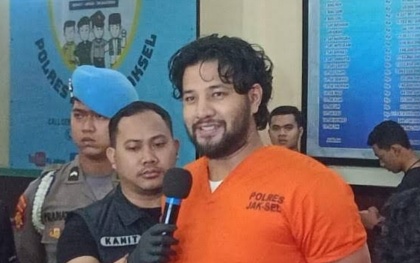 Ammar Zoni dan beberapa orang ditangkap kasus narkoba (foto/detik)